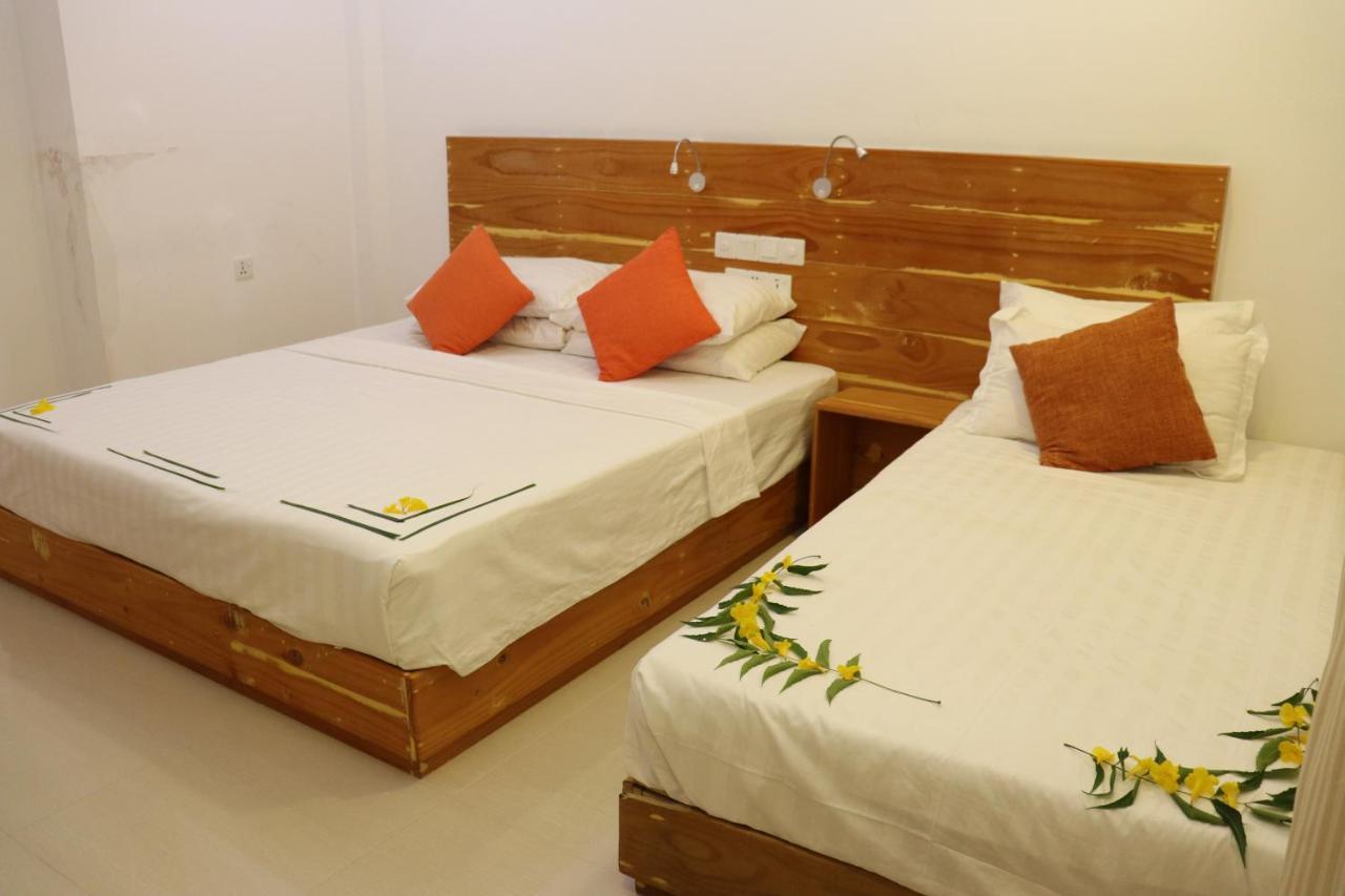 Hotel Alaika Maafushi Extérieur photo